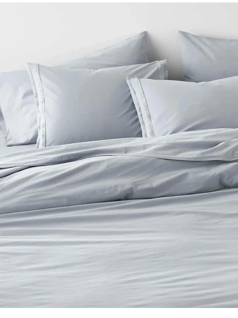Crate&Barrel Favorite Washed Organic Cotton Eyelash Full/Queen Duvet Cover